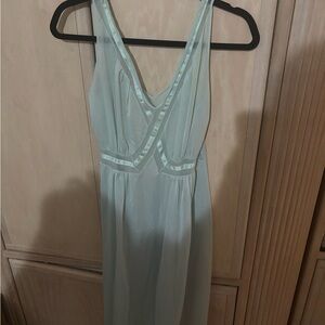 Elegant Mint Green Women's Nightgown